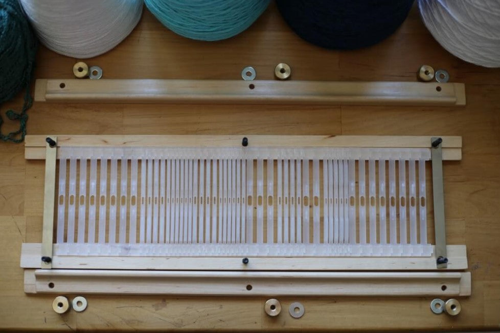 Ashford leaf cutter for looms