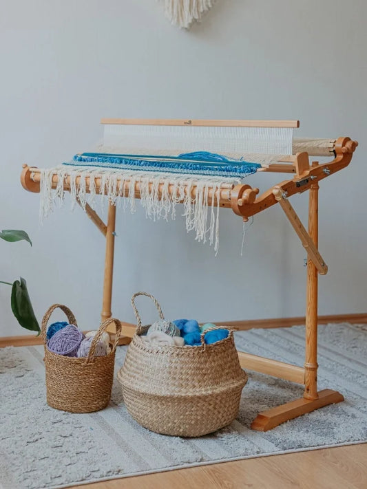 How to warp a rigid heddle loom: step by step