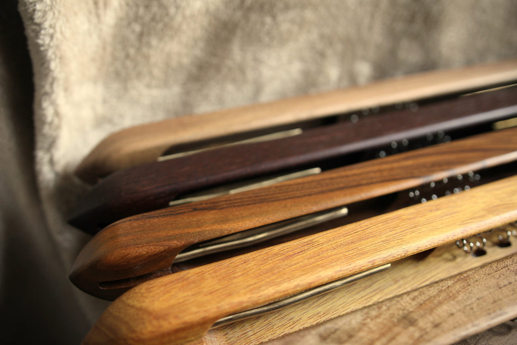 Double Shuttle Aurora Wood Weaving