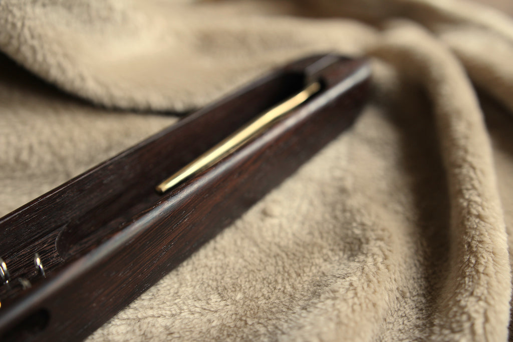 Double Shuttle Aurora Wood Weaving