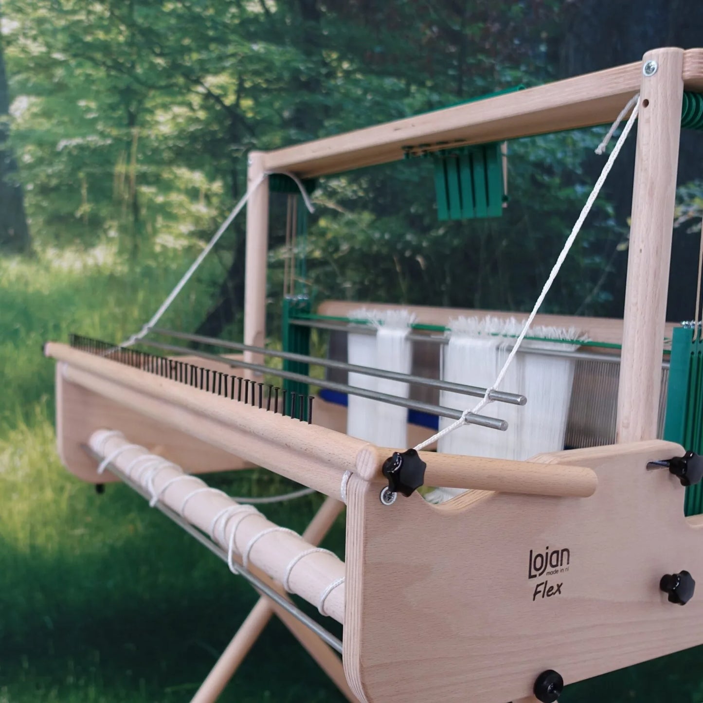 Lojan raddle for Flex table loom