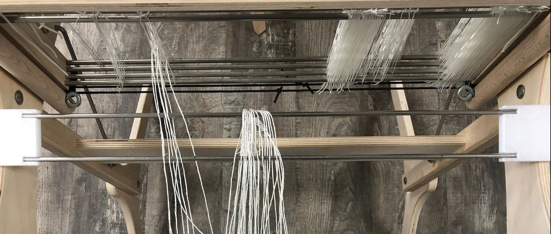 LoftyFiber Helping Hands am Louet Erica - Detailansicht